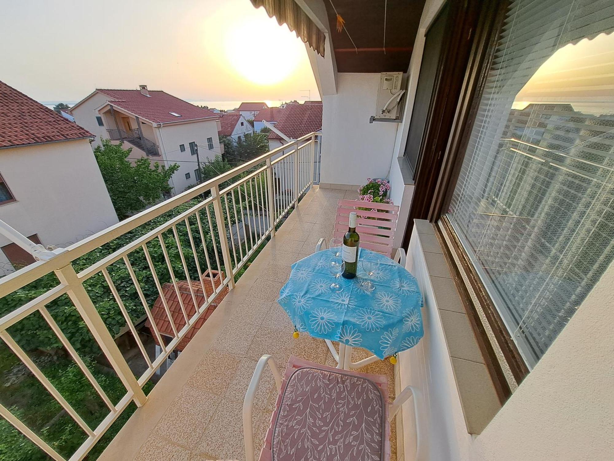 Studio Apartman Marijana Zara Esterno foto